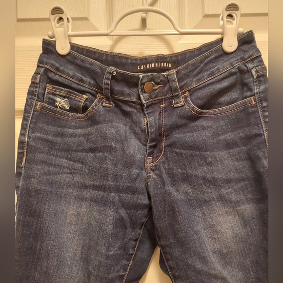3 for $15! Fashion Nova Jeans - Picture 2 of 4
